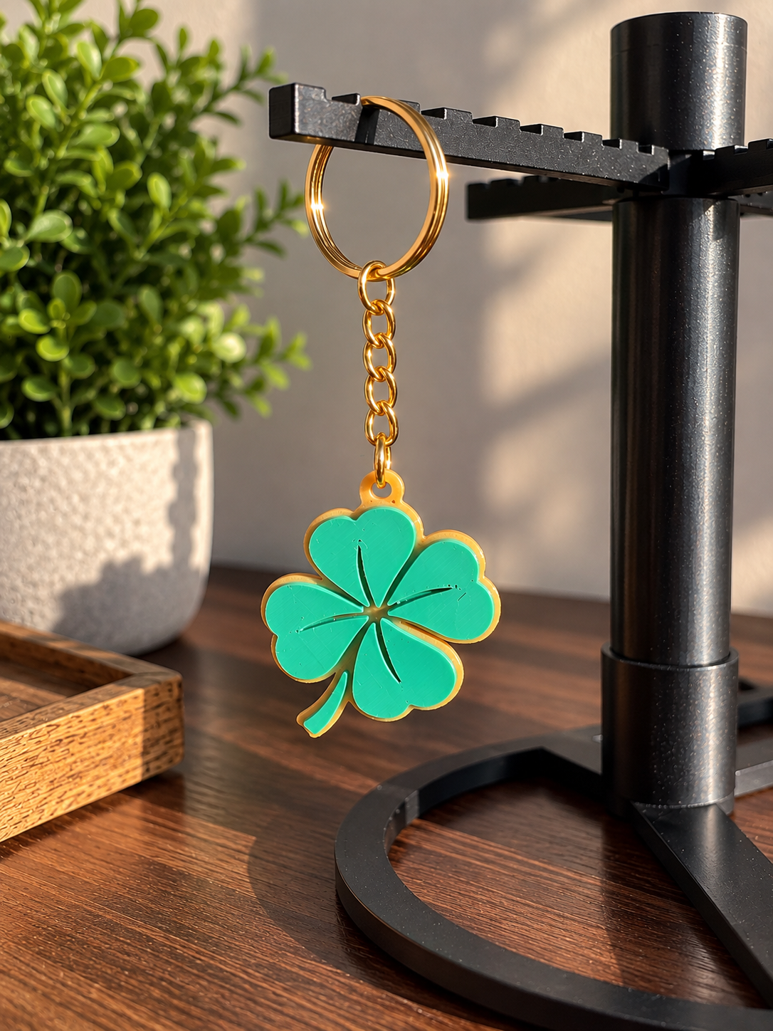 Four-Leaf Clover Keychain - Lucky Charm