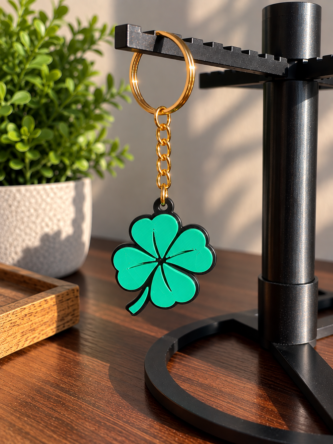 Four-Leaf Clover Keychain - Lucky Charm